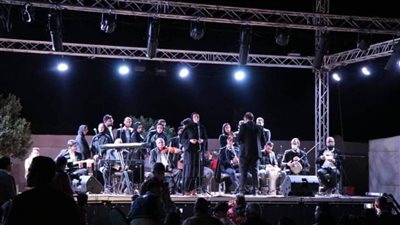 المسرح المتنقل يضيء قرى وادي النطرون بالعديد من الورش الفنية