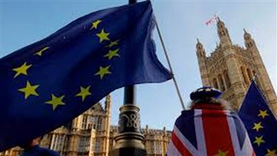 تونس توقع اتفاقًا مع بريطانيا في مجال صناعة الأدوية