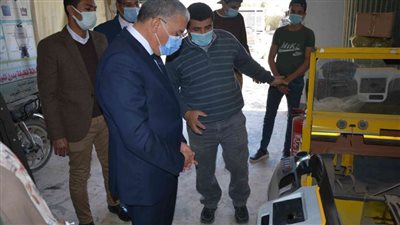 محافظ المنيا يوجه بدعم صغار المستثمرين 