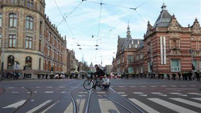 هولندا تعلن تمديد الإغلاق الكلي لمكافحة انتشار فيروس كورونا