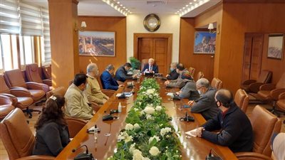 محافظ بورسعيد يشيد بدور الجمعيات الأهلية ومؤسسات المجتمع المدنى فى خدمة المحافظة