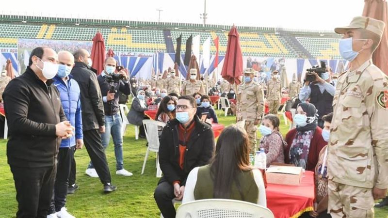 الرئيس السيسي يلتقى