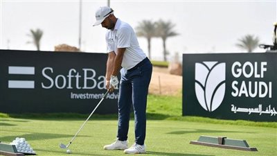 اللاعب الإنجليزي ديفيد هورسي يتصدر ترتيب اليوم الأول للبطولة السعودية الدولية للجولف
