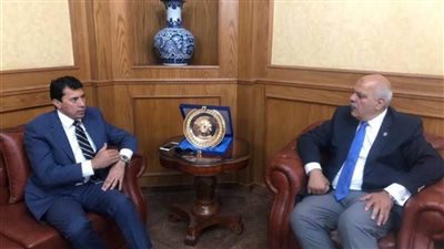 وزير الرياضة يؤكد جاهزية مصر لاستضافة بطولة العالم للرماية