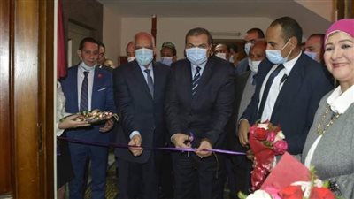 وزير القوى العاملة ومحافظ الجيزة يفتتحان مقر اتحاد نقابات عمال الجيزة