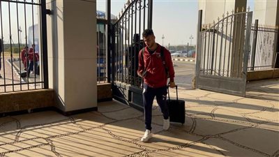 بيراميدز يصل ملعب الدفاع الجوي استعدادًا لمواجهة طلائع الجيش 