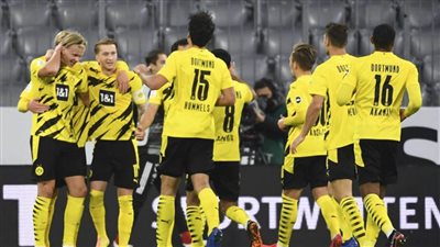 بوروسيا دورتموند يخسر أمام فرايبورغ 1-2 بالدوري الألماني