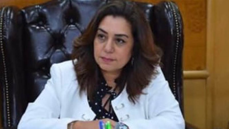 الدكتورة منال عوض