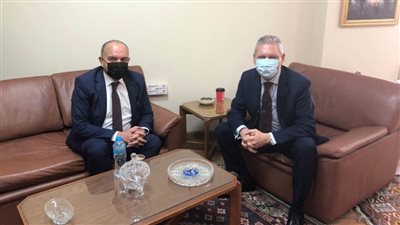 العضايلة يبحث مع مندوب مصر بالجامعة العربية تنسيقًا لاجتماع 