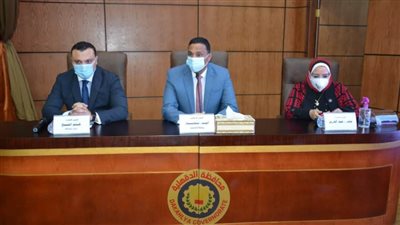 محافظ الدقهلية يناقش تفاصيل مشروع 