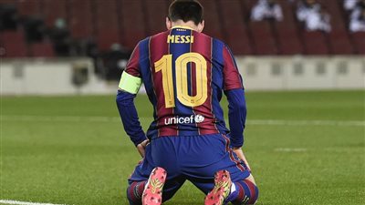 غلاف مجلة يثيرغضب برشلونة قبل مواجهة سان جيرمان (صورة)