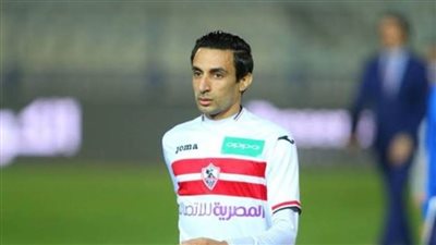 تدريبات منفردة لأيمن حفني في الزمالك 