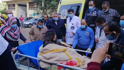نقل مسنة تعاني من سمنة مفرطة لمستشفى المنصورة الدولي