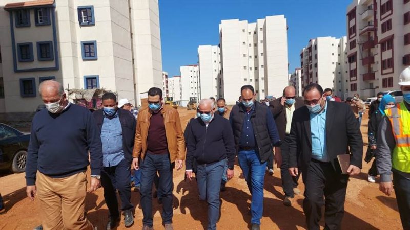 محافظ بورسعيد خلال