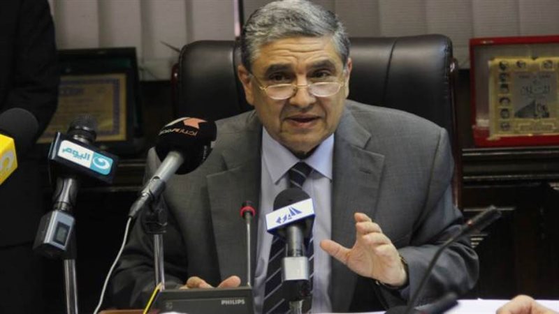 وزير الكهرباء والطاقة