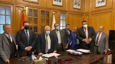 رئيس حزب العدل فى ضيافة نقيب المحامين