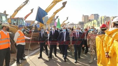 دقت ساعة العمل..130 معدة ثقيلة تشارك في تطوير 81 قرية بـ”المنوفية“