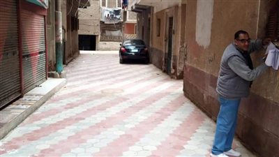 حفاظاً على المظهر الجمالي.. تبليط الشوارع والحواري الضيقة بـ