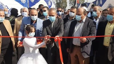  محافظ الإسماعيلية يتفقد عددا من الوحدات الطبية المطورة 