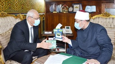 تعاون مشترك بين الأوقاف ووزارة الخارجية