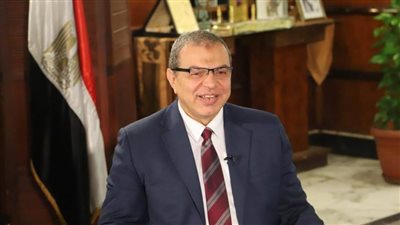 وزير القوى العاملة يتابع الدورات التدريبية بوحدات التدريب المتنقلة