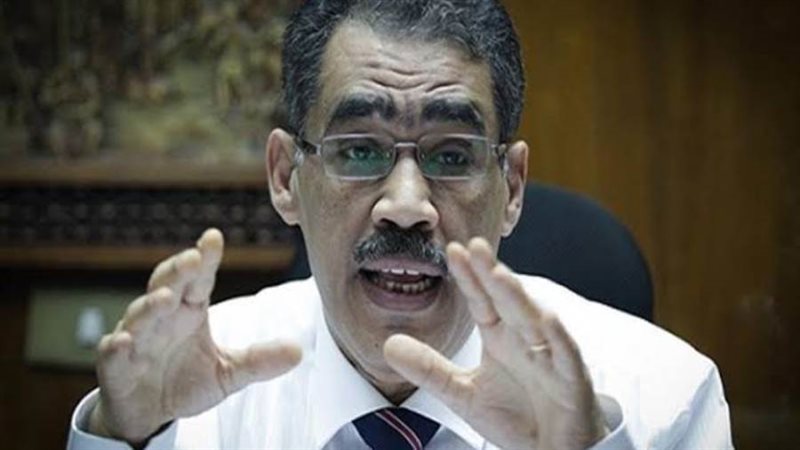 نقيب الصحفيين