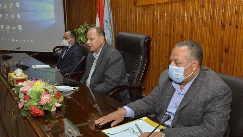 محافظ أسيوط يترأس