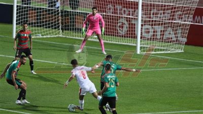 60 دقيقة.. استحواذ أبيض أمام مولودية الجزائر