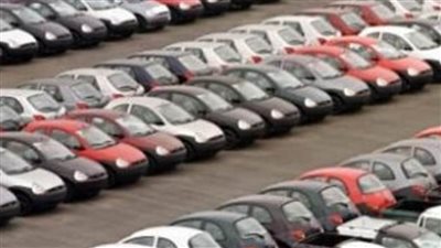 فورد تستدعي 2290 سيارة لينكولن من الصين