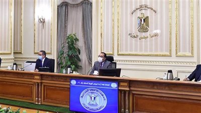 رئيس الوزراء يترأس اجتماع اللجنة العليا لإدارة أزمة فيروس كورونا
