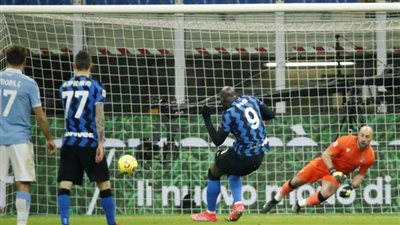 إنتر ميلان ينفرد بصدارة الدوري الإيطالي بفوزه على لاتسيو 3-1