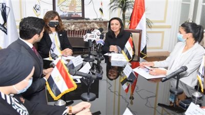 وزيرة الهجرة تطلق مبادرة 