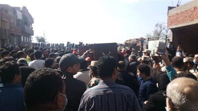 تشييع جثمان الطيار 