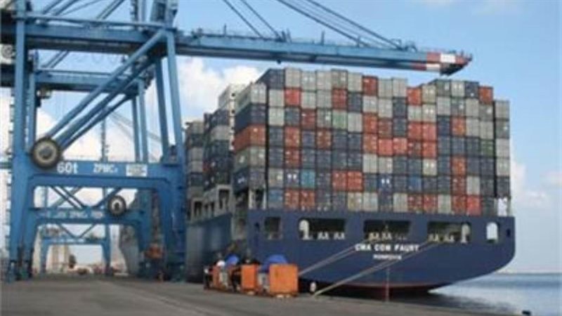 ميناء دمياط