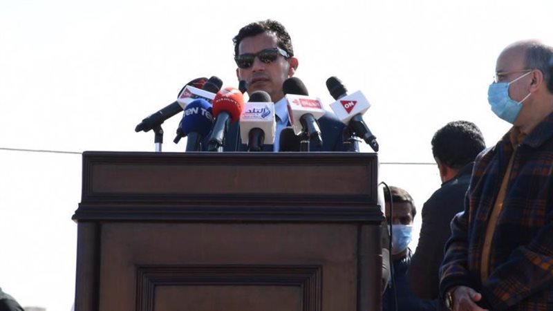 د. أشرف صبحى