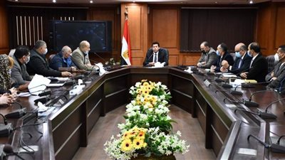 عاجل| وزير الرياضة يبحث مع 