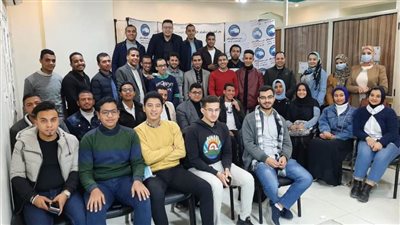 أمين مستقبل وطن سوهاج يلتقى بأعضاء أمانة الشباب الجدد بعد توزيعهم على اللجان الفرعية للأمانة