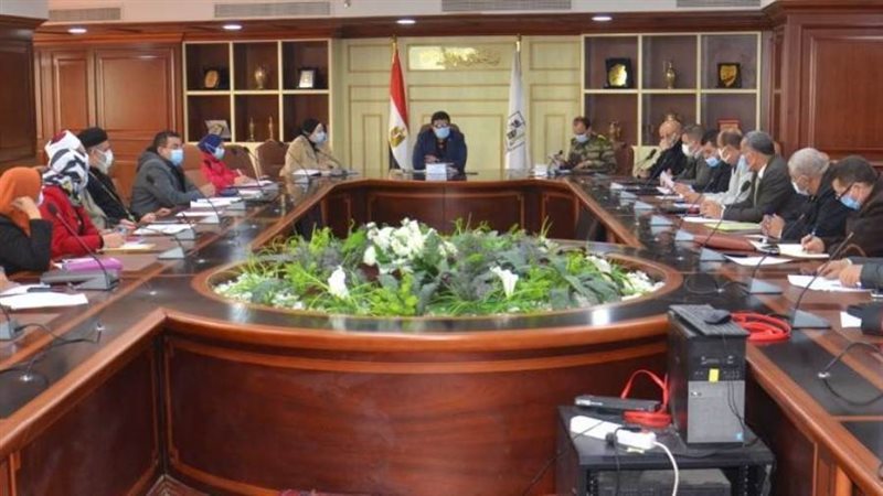 خلال الاجتماع