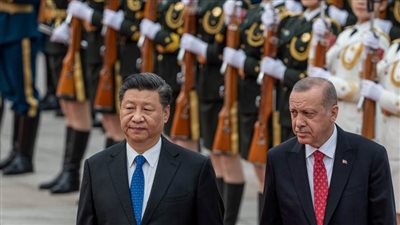 صفقة مشبوهة وجريمة إنسانية.. تركيا تسلم 