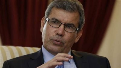 الحكومة اليمنية تؤكد استمرار انخراطها مع جهود السلام الشامل