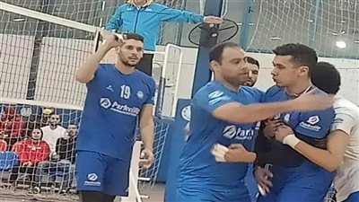 طائرة سموحة تعبر قناة السويس بدوري المحترفين