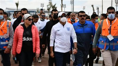 وزير الرياضة يقود 