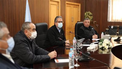 وزيرا السياحة والطيران يلتقيان مع المستثمرين بالغردقة ويبحثان عودة السياحة