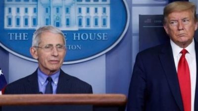 مستشار البيت الأبيض ينتقد سياسات ترامب في التعامل مع جائحة كورونا