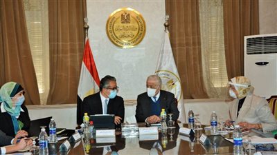 وزيرا السياحة والتعليم يناقشان كيفية زيادة الوعي الأثري للتلاميذ