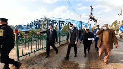 محافظ الدقهلية يتفقد مواقع مشروع 