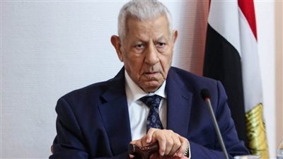 رئيس وأعضاء 