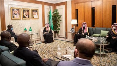 السعودية وزامبيا تبحثان سبل دعم العلاقات الثنائية في مختلف المجالات