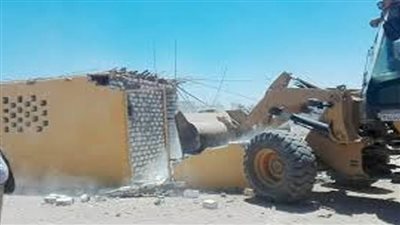 حملات بيطرية وتموينية وإزالة تعديات بمطروح والأقصر