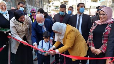 وزيرة التضامن الاجتماعي ومحافظ بورسعيد يفتتحان أعمال تطوير منطقة الأمل